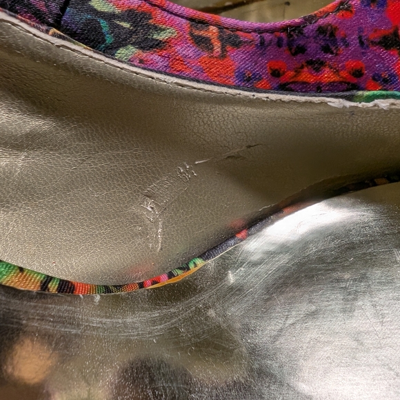 Carlos Santana Destiny Vibrant Multicolor Women's Platform Heels - Picture 8 of 9